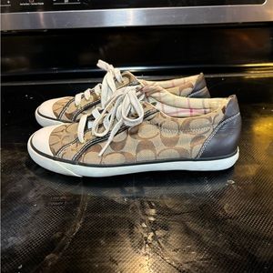 COACH barrett shoes size 7.5